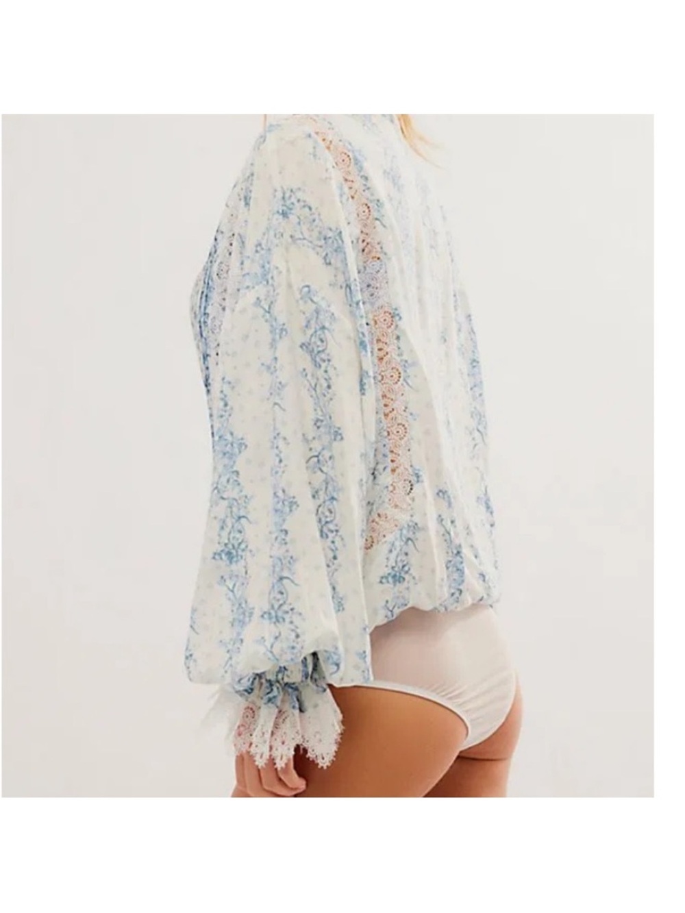 NEW Free People Intimately After Hours White Blue Floral Lace Button Bodysuit M - Picture 5 of 12
